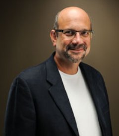 Roger Lewis, executive vice president, will present two educational sessions at EXHIBITORFastTrak, taking place in Chicago on August 12-14.