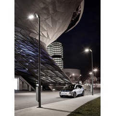 The intelligent streetlight from Infineon and eluminocity can offer a secured platform with scalable sensor hub, data processing and connectivity, it leverages existing cellular infrastructure and can support the evolution towards 5G deployment.