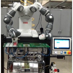 Autobag® 500™ Bag Packaging System with YuMi® Collaborative Robot