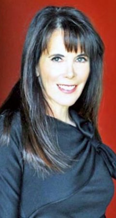 Author and Online Dating Expert Julie Spira