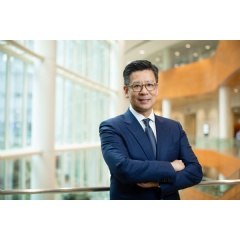 Dr. Henry Ting virtually joins Delta CEO Ed Bastian and Bill Lentsch, Delta’s Chief Customer Experience Officer, for an employee town hall.