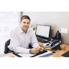 Shane Smith has had 20 years of banking and financing experience, ranging from Vehicle and Equipment Finance to Home and Commercial Property Lending.