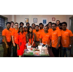 Dr. Groh (third from left) and the ME SOLshare team.