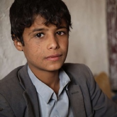 One year ago in August 2018, Musa* was severely injured by an airstrike that targeted his school bus in Saada, Yemen. *Name has been changed. Credit: Save the Children.