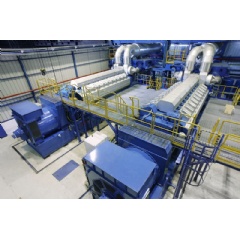 Wärtsilä 32 engines in an engine hall.