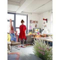 Heather Phillipson
Photograph by Rory Van Millingen