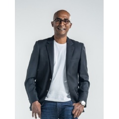 Group CEO of AirAsia Aviation Limited Bo Lingam