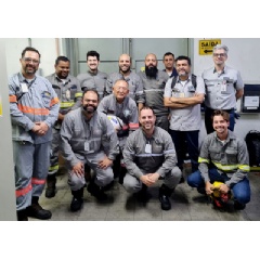 The commissioning team, with representatives from Usiminas and Primetals Technologies, on site at the steel plant in Ipatinga, Brazil.