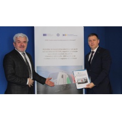 Stefan Roseanu, ARF President (right) and Gabriel Stanciu, Alstom Managing Director for Romania, Bulgaria and Moldova.