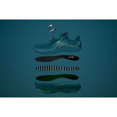 Caption:Striv’s shoe sole that can track force, movement, and form for runners and other athletes.
Credits:Image: Courtesy of Striv