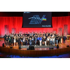 Caption:This years delta v Demo Day featured 50 students from 22 startup teams. Each team member spent the summer working full-time to build their business.
Credits:Credit: Justin Knight