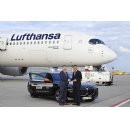Lufthansa and SIXT enter into partnership for exclusive Lufthansa First Class limousine service