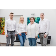 L-R Daniel Melter, Sina Melter, Babette von Goetzen Sanchez, Philipp Melter