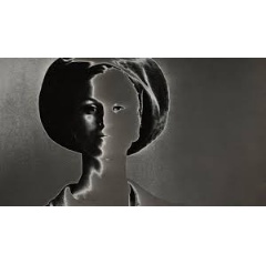 The Met Presents the Stylish Experiments of Fashion Photographer Lillian Bassman