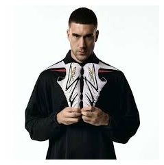 Reebok Announces Long-Term Partnership with Professional Football Star Du�an Vlahović