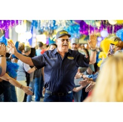 J.B. Hunt Intermodal driver Steve Kirschbaum celebrates 5 million miles without a DOT-reportable preventable accident at J.B. Hunt�s annual Million Mile Walk of Fame at company headquarters on April 29.