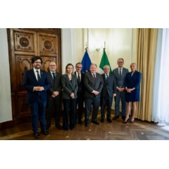 EIB