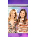 Lauren Tarshis Visits The Kelly Clarkson Show, Scholastic Donates One Million Books to Toys for Tots in Clarkson�s Honor