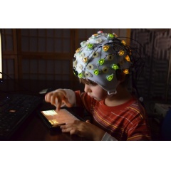 Children were monitored with EEGs while watching animated characters perform prosocial and antisocial behaviors, and later participated in a task measuring generosity.
Courtesy of Jean Decety