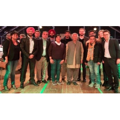 Prof. Muhammad Yunus, startup representatives and MAN officials at Global Social Business Summit in Paris.