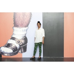 Portrait of Anthea Hamilton
© Valerie Sadoun