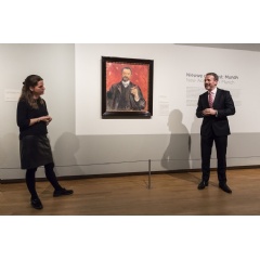 Museum director Axel R�ger and curator Maite van Dijk next to Edvard Munch�s portrait of Felix Auerbach (1906). The portrait is the latest purchase for the Van Gogh Museum�s collection and will be exhibited in a special new display of paintings.
