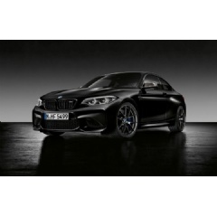The new BMW M2 Coupé Edition Black Shadow.
combined fuel consumption: 8.5 l/100 km; combined CO2 emissions: 199 g/km