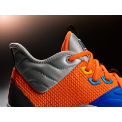 There’s nearly an ounce less in weight from the PG 2.5 to the PG3 thanks to a lighter foam in the midsole and a reimagined collar.
