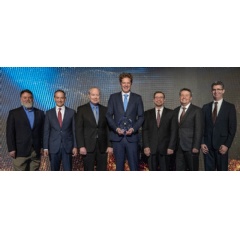 The team from ZEISS was delighted to receive Intel´s PQS Award.