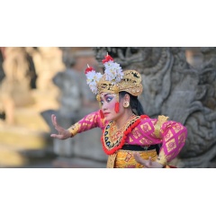 BMW Art Journey by Lu Yang, winner 2019: Legong dancer Ni Kadek Sudarmanti. © Lu Yang
