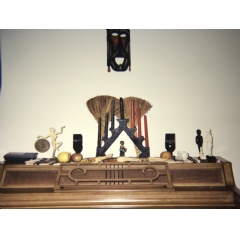The kinara has seven candles that represent the seven principles of Kwanzaa.