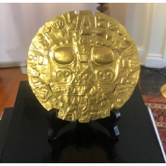 The Echenique Disc, a pre-Inka gold ornament recognized as the symbol of the city of Cusco. Photo: National Museum of the American Indian
