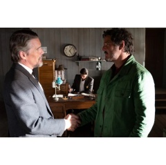 Jake (Ethan Hawke) and Silva (Pedro Pascal) in Strange Way of Life � 2023 Iglesias M�s / El Deseo