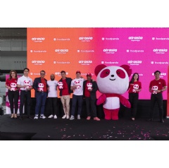 “Red meets pink”airasia Superapp 和 foodpanda 强强联手开创性合作