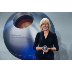 Elke Reichart, Member of the Management Board and Chief Digital and Sustainability Officer at Infineon
