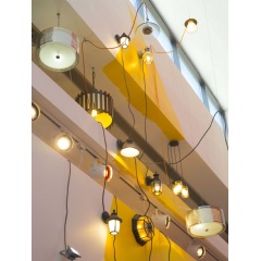 Jessica Stockholder, Rose’s Inclination.
Commissioned by the Smart Museum of Art, The University of Chicago. © Jessica Stockholder. (Detail image)