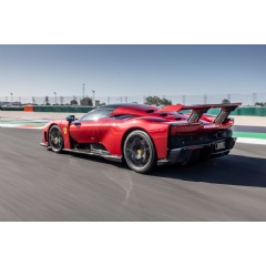 FERRARI F80 - MICHELIN PILOT SPORT CUP 2 R K1
Copyright :
© MICHELIN 2025