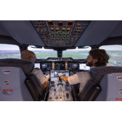  KLM