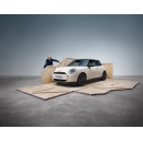 British with a twist: The MINI Paul Smith Edition.