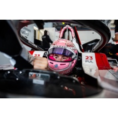 Nissan Formula E Teams Abbi Pulling sets second-fastest time in all-womens test