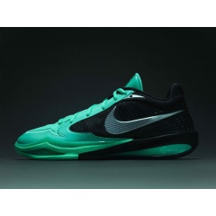 Nike Basketball and Sabrina Ionescu unveil the Sabrina 4 signature footwear.