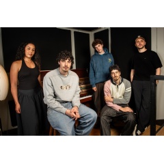 L to R: Grace Carter, Kid Apollo (Theo, Jimmy, Felix) Alessandro �Moz� Moro

Photo Credit: Aaron Parsons Photography