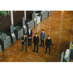l. to r.: Tetsu Nakayama, Hiroyuki Ochiai, Hideki Kato, Yosuke Wakamiya, Takaaki Ishikawa
