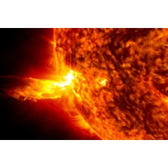 Illustration showing a coronal mass ejection (CME) and the subsequent impact around Earth�s magnetosphere. Credit: NASA/GSFC/SOHO/ESA