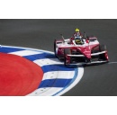Nissan Formula E Team heads to London for decisive Season 12 finale