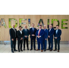 From left to right: Apo Ozkececi - Amadeus, Ricardo Rabago - Amadeus, Jonathan Tong - Amadeus, Brenton Cox - Adelaide Airport, Dermot O’Neill- Adelaide Airport, David Blackwell - Adelaide Airport, Nathan Reed - Adelaide Airport, Yu Jun Tan - Amadeus