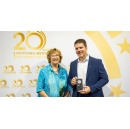Schmitz Cargobull receives