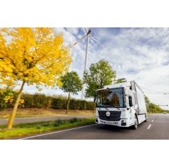 BMW Group deploys truck with hydrogen combustion engine in logistics at its Leipzig plant.