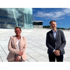 Gro Merethe Johnsrud, Co-founder, and CEO of Propell.ai and Tore Thorlacius Brin, Head of Digital Business Development at PwC.