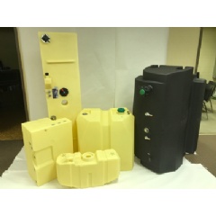 Plastic boat fuel tanks